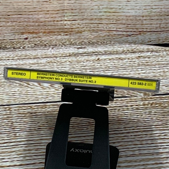 Bernstein Conducts Bernstein Symphony No.3 Kaddish‎ Dybukk Suite No.2 [1988 CD] - Picture 4 of 6